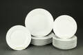 Royal Copenhagen. Elements, seks middagstallerkner samt ni frokosttallerkner af porcelæn, 1. sort. 15