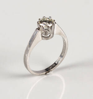 Svensk solitaire ring, 18 kt hvidguld