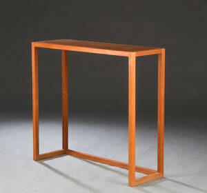 Kobnsolbord af kirsebær træ.