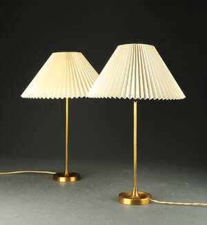 Aage Petersen for Le Klint. Par bordlamper, messing 2