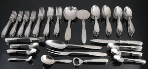 Gundorph Albertus for Georg Jensen. Mitra bestik af stål 100