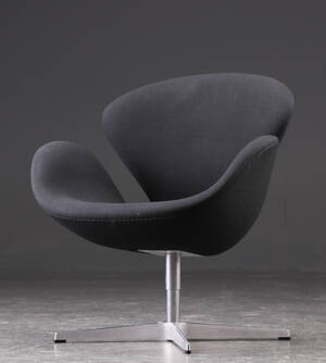 Arne Jacobsen. Svanen, Lænestol model 3320  Denne vare er sat til omsalg under nyt varenummer 4439868