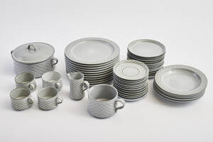 Jens Harald Quistgaard for Bing  Grøndahl. Cordial middags- og kaffeservice 47