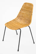 Stuhl mit Rattansitzschale
