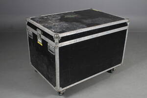 Carlsberg transport kasse. Til musikinstrumenter mm.