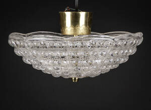 Carl Fagerlund for Orrefors. Loftslampe af glas og messing 