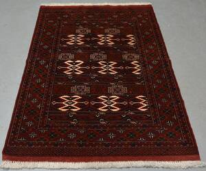Persisk Turkman. Uld på uld. 146 x 105 cm.