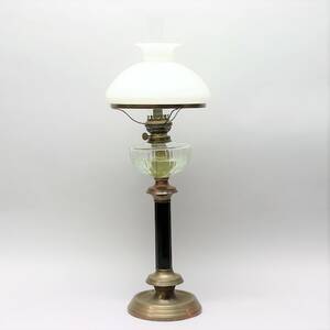 Bordsfotogenlampa