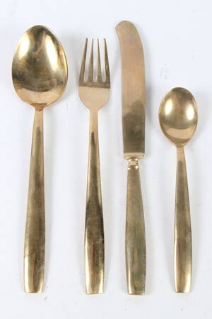 Bestik af bronze mknive 72