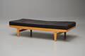 Poul M. Volther for FDB. Daybed  briks af bøg