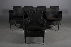 Havemøbler. Otte stabelbare havestole, sort polyrattan, aluminium stel. 8