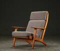 Hans J. Wegner. Højrygget lænestol, model GE-290A