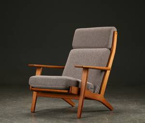 Hans J. Wegner. Højrygget lænestol, model GE-290A