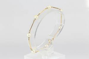 ARMBAND med odlade pärlor, guld, 18 k, ca 3,4 g