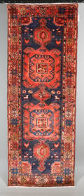Orientalisk matta, Iran, 295x112 cm.