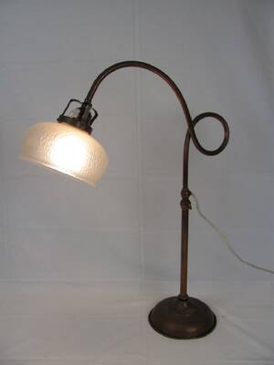 BORDSLAMPA KOPPAR, HÖJ O SÄNKBAR , H 60 - 84 CM