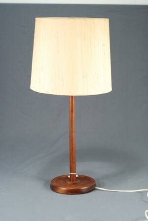 BORDSLAMPA, 1960-TAL, TEAK, TOT HÖ 61 CM 