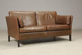 Dansk møbelproducent. To pers. sofa.