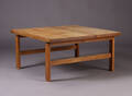 Dansk møbelproducent. Sofabord, massivt egetræ, 1960erne