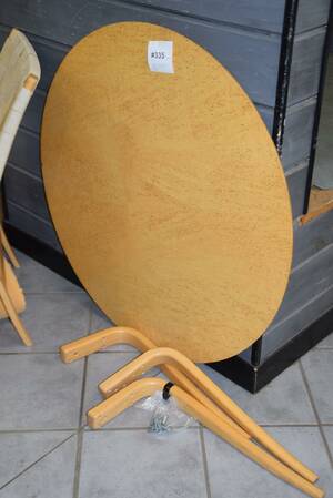 Soffbord i mazurbjörk Bruno Mathsson diam. 95cm