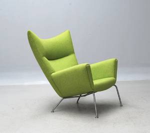 Hans J. Wegner 1914 - 2007. Wingchair model CH-445