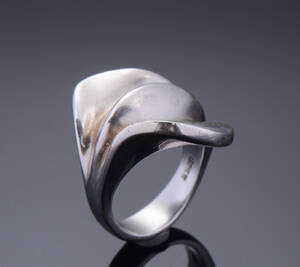 Hans Hansen for Georg Jensen. Ring af sterlingsølv