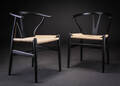Hans J. Wegner. Par Y- stole, model CH-24. 2
