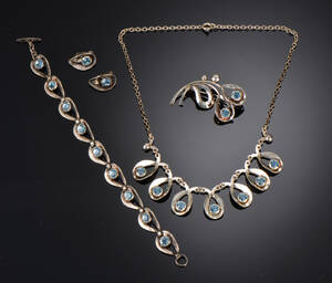 Hermann Siersbøl. Smykkesæt af sølv 5