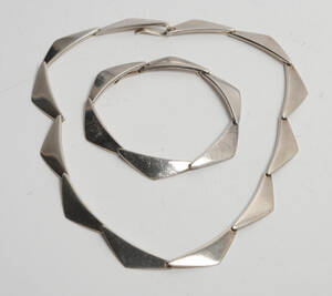 Hans Hansen halskæde og armlænke model Peak af sterling sølv