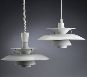 Poul Henningsen for Louis Poulsen, to PH5 pendler 2