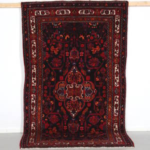 Persisk matta Nahavand, mått 282 x 163 cm