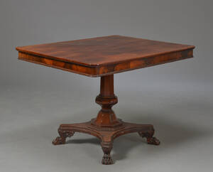 Salonbord af mahogni, 1800-tallet. 