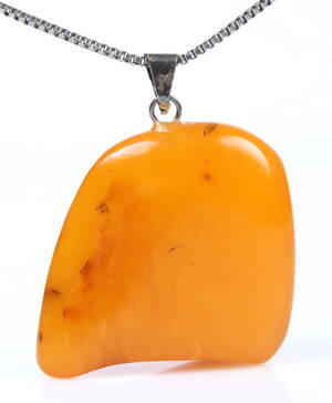 Rav vedhæng ca. 11 gram.