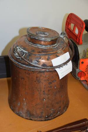 Mjölkhämtare i koppar H 30cm