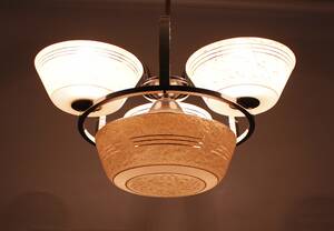 Art Deco Pendelleuchte Diese Ware steht erneut zur Auktion unter der Warennummer rnrn4084174