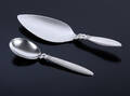 Gundorph Albertus for Georg Jensen. Kaktus serveringsspade- og ske af sterlingsølv 2
