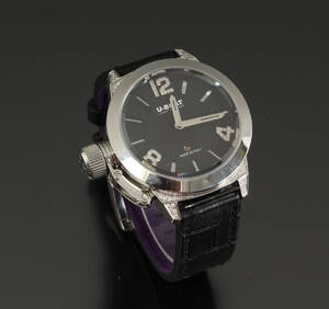 U-Boat Classico 40, dameur