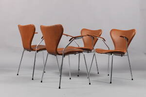 Arne Jacobsen. Fire Syveren armstole, model 3207 4  Denne vare er sat til omsalg under nyt varenummer 4101060