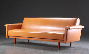 Sovesofa betrukket med læder, 1950erne