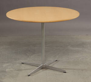 Arne Jacobsen. Cirkulært cafébord køkkenbord