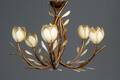 Possoni Italien. Lysekrone med tulipanformede farvede glas, 1900-tallet