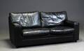 Skalma. 2½-pers. sofa, sort læder