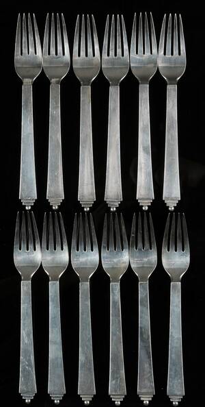 Harald Nielsen for Georg Jensen. Pyramide middagsgafler af sterlingsølv 12 