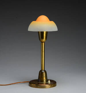 Bordlampe af messing spejlæg skærm  Denne vare er sat til omsalg under nyt varenummer 4429096