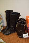 Damstövlar strl. 39 samt väskor