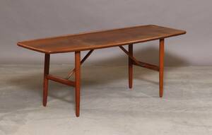 Sofabord af finéret teaktræ med kehlet kant, 