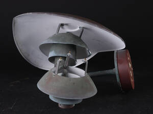 Poul Henningsen. PH 4,53 udendørslampe med ekstra montage med under og mellem skærm 2