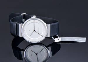 Jacob Jensen Sapphire Dimension 861, armbåndsur. 