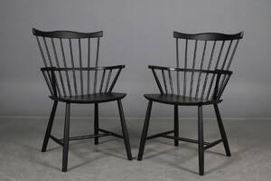 Børge Mogensen. To lænestole, model J52. 2 