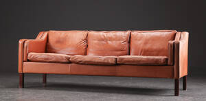 Tre-personers sofa patineret læder, dansk møbelproducent